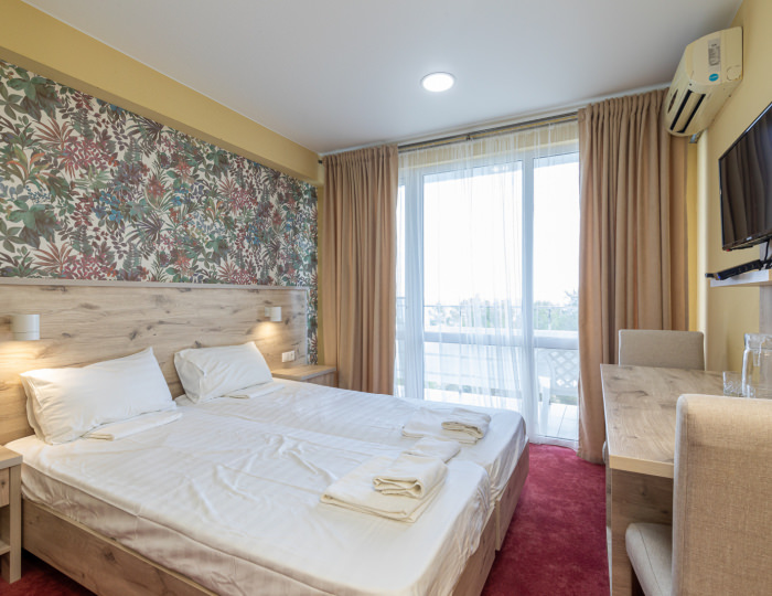 Комфорт 2-местный 1-комнатный с балконом (с ремонтом) - Объединение пансионатов «Пицунда»