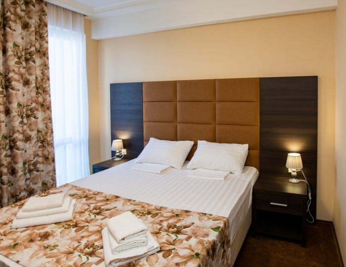 Люкс комфорт 2-местный 2-комнатный (с ремонтом) - Объединение пансионатов «Пицунда»