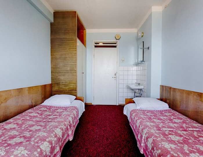 Эконом 2-местный 1-комнатный (без ремонта) - Объединение пансионатов «Пицунда»