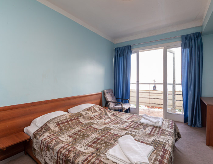 Эконом 3-местный 1-комнатный (без ремонта) - Объединение пансионатов «Пицунда»