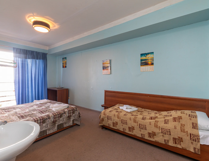Эконом 3-местный 1-комнатный (без ремонта) - Объединение пансионатов «Пицунда»